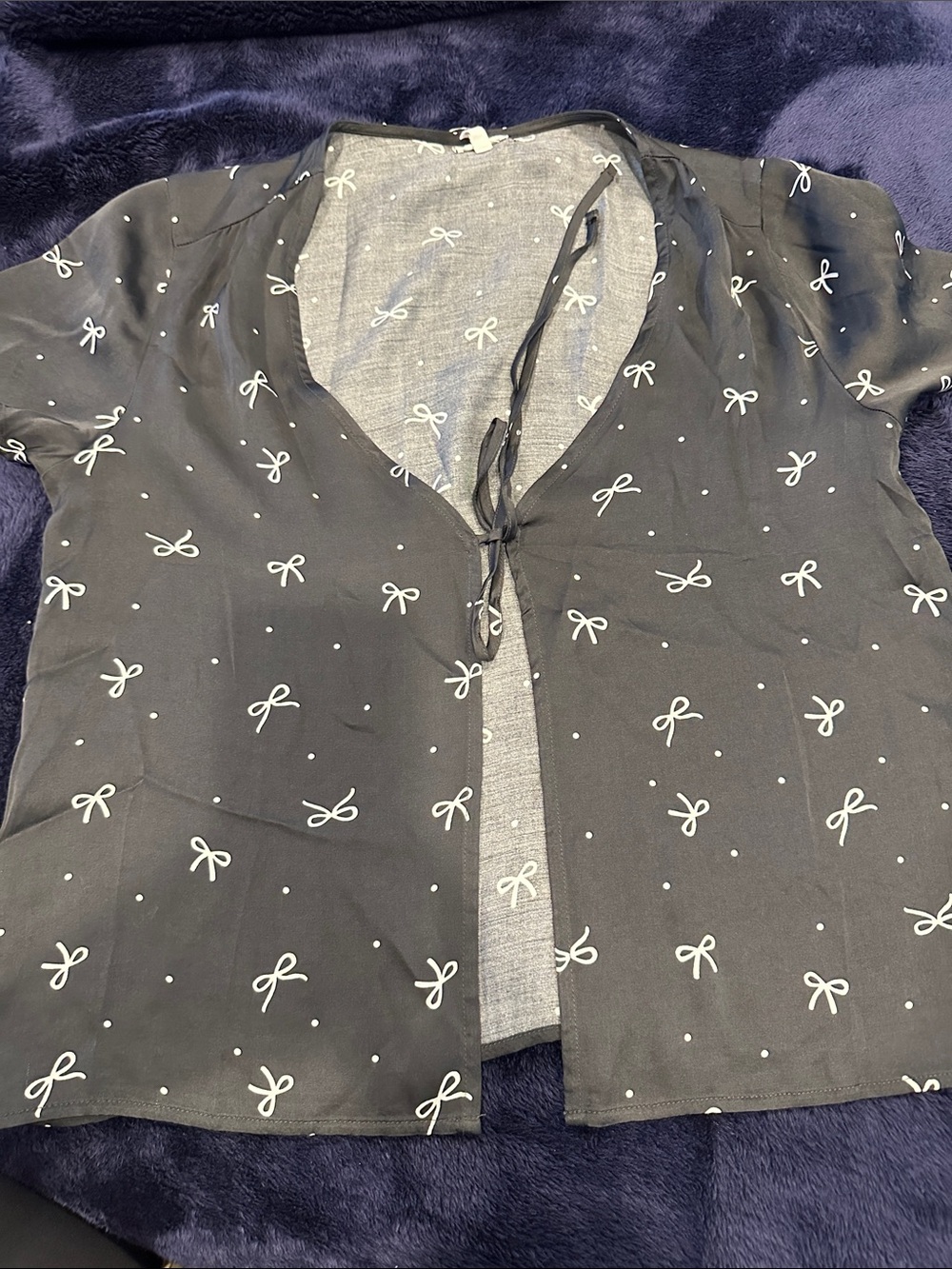 aerie Black Bow Print Short Sleeve Blouse